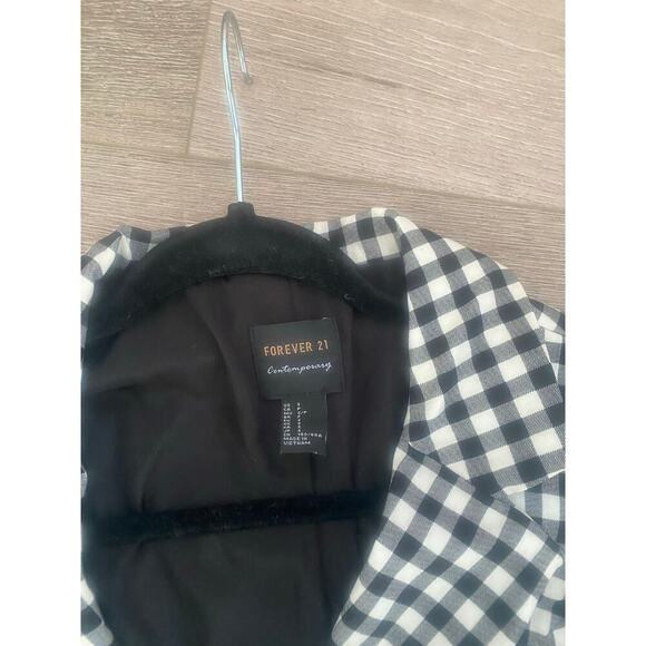 Forever 21 Gingham Blazer Size‎ Small - Picture 2 of 5